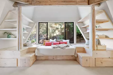 Bedroom - 731 Clubhouse Dr, Aptos, CA 95003 photo 1 of 6