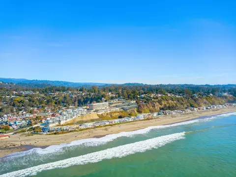 View/Area - 731 Clubhouse Dr, Aptos, CA 95003 photo 4 of 4