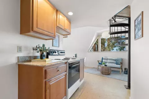 Kitchen - 731 Clubhouse Dr, Aptos, CA 95003 photo 5 of 7