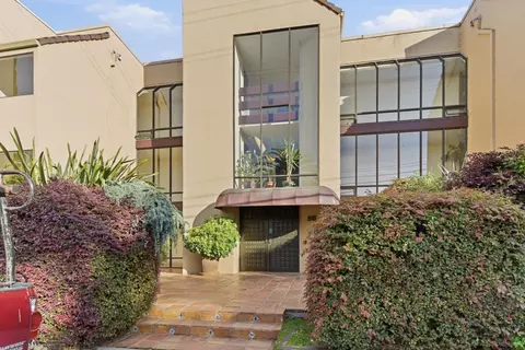 58 E Poplar Ave 4, San Mateo, CA 94401