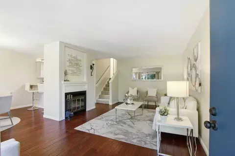 942 La Barbera Dr, San Jose, CA 95126