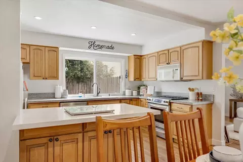 Kitchen - 9465 Valley Oak Way, Prunedale, CA 93907 photo 1 of 4