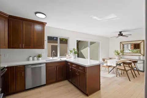 374 Serramonte Ter, Fremont, CA 94536