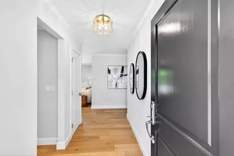Entry Way - 1422 Wright Ave, Sunnyvale, CA 94087 photo 1 of 1