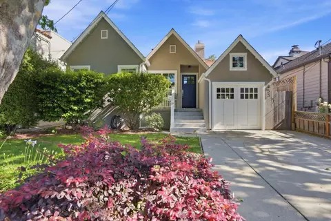 453 26th Ave, San Mateo, CA 94403