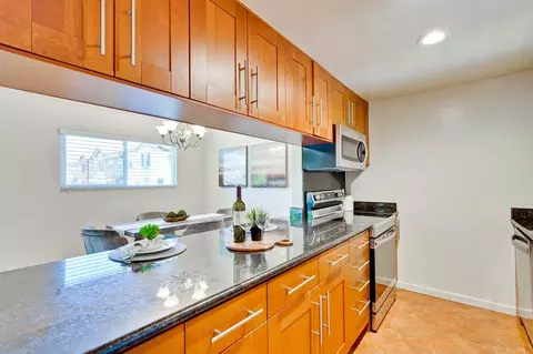 Kitchen - 1123 Reed Ave C, Sunnyvale, CA 94086 photo 2 of 4