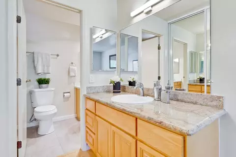 Bath - 1123 Reed Ave C, Sunnyvale, CA 94086 photo 1 of 3