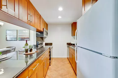 Kitchen - 1123 Reed Ave C, Sunnyvale, CA 94086 photo 1 of 4