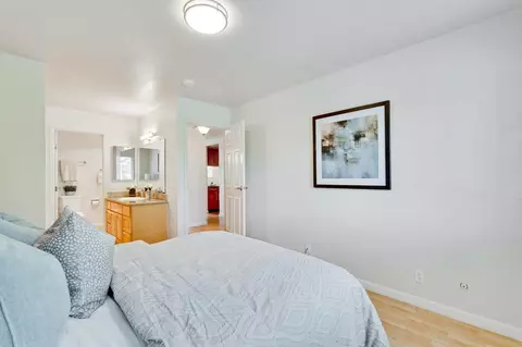 Bedroom - 1123 Reed Ave C, Sunnyvale, CA 94086 photo 3 of 6