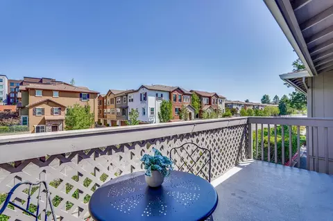 Exterior - 1123 Reed Ave C, Sunnyvale, CA 94086 photo 3 of 7