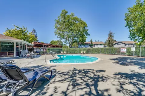 Exterior - 1123 Reed Ave C, Sunnyvale, CA 94086 photo 6 of 7