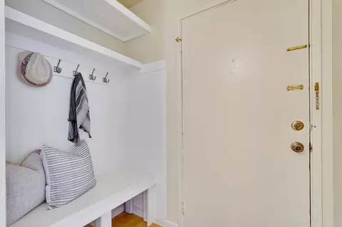 Entry Way - 1123 Reed Ave C, Sunnyvale, CA 94086 photo 1 of 1