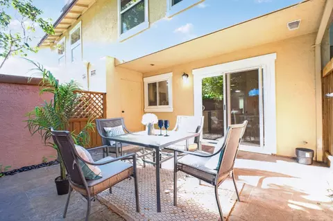 4428 Del Valle Pkwy, Pleasanton, CA 94566