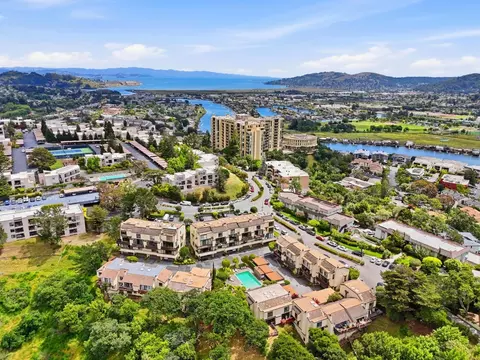 View/Area - 34 Corte Oriental, Greenbrae, CA 94904 photo 6 of 10