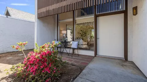 Exterior - 536 Cascade Dr, Sunnyvale, CA 94087 photo 6 of 10