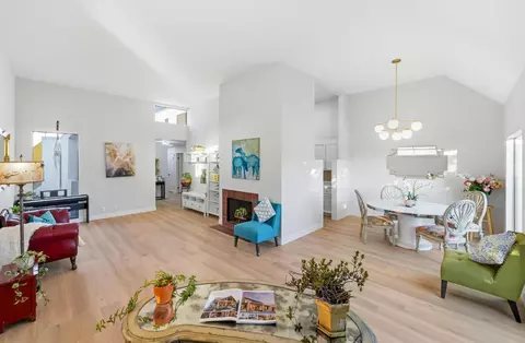 686 Portofino Ln, Foster City, CA 94404