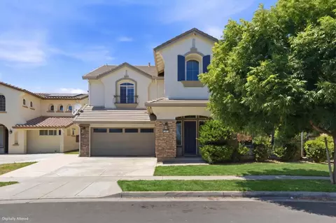 881 Trestle Pt, Lathrop, CA 95330