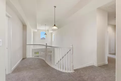 Entry Way - 881 Trestle Pt, Lathrop, CA 95330 photo 3 of 4