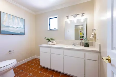 Bath - 145 Farallon Ct, Aptos, CA 95003 photo 3 of 3
