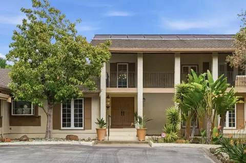 65 Falkirk Ln, Hillsborough, CA 94010