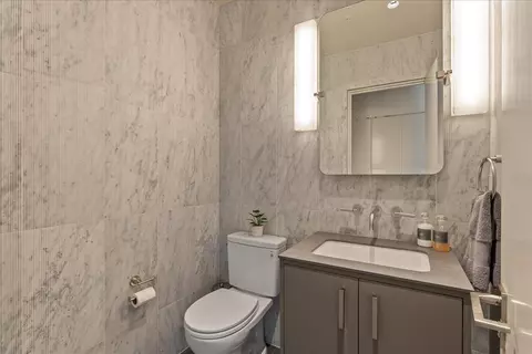 Bath - 102 Long Leaf Ln, Aptos, CA 95003 photo 1 of 5