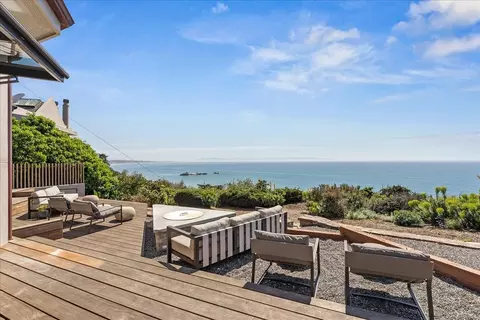 Exterior - 102 Long Leaf Ln, Aptos, CA 95003 photo 5 of 10