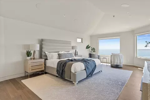 Bedroom - 102 Long Leaf Ln, Aptos, CA 95003 photo 5 of 9