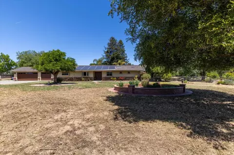 Exterior - 10346 New Ave, Gilroy, CA 95020 photo 3 of 10