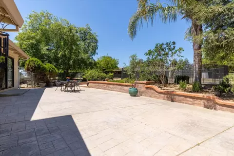 Exterior - 10346 New Ave, Gilroy, CA 95020 photo 7 of 10