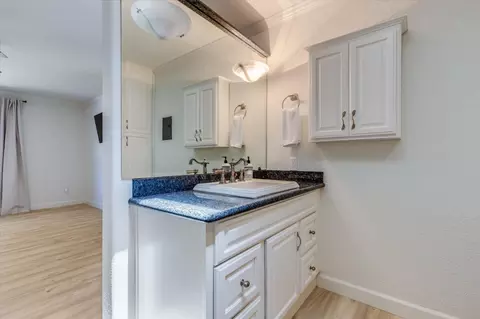 Bath - 10346 New Ave, Gilroy, CA 95020 photo 1 of 4