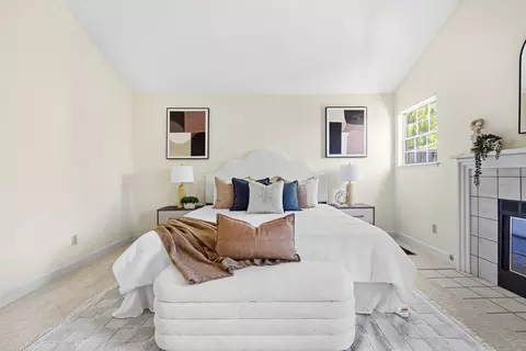 Bedroom - 635 Tami Way, Mountain View, CA 94041 photo 3 of 5