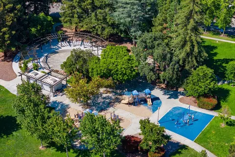 View/Area - 635 Tami Way, Mountain View, CA 94041 photo 7 of 11