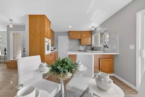 Dining - 782 Fairfax Dr, Salinas, CA 93901 photo 2 of 2