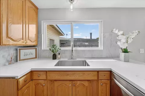Kitchen - 782 Fairfax Dr, Salinas, CA 93901 photo 1 of 1
