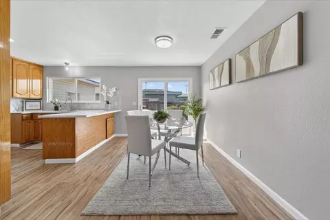 Dining - 782 Fairfax Dr, Salinas, CA 93901 photo 1 of 2
