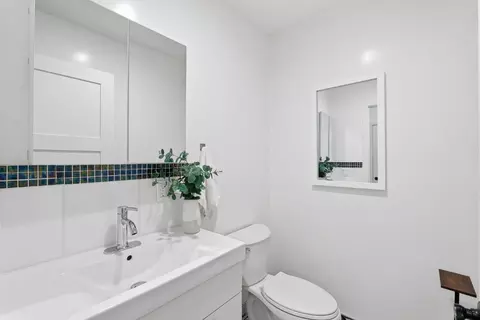 Bath - 23051 23051a Henry Ln, Hayward, CA 94541 photo 1 of 8