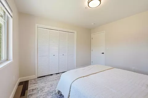 Bedroom - 23051 23051a Henry Ln, Hayward, CA 94541 photo 5 of 20