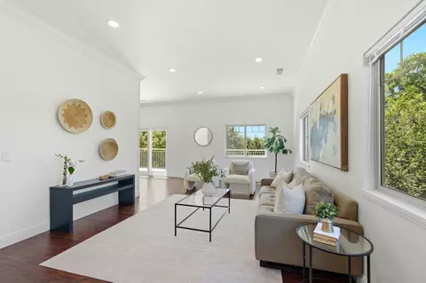 Living - 23051 23051a Henry Ln, Hayward, CA 94541 photo 4 of 11