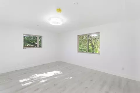 Bedroom - 23051 23051a Henry Ln, Hayward, CA 94541 photo 17 of 20