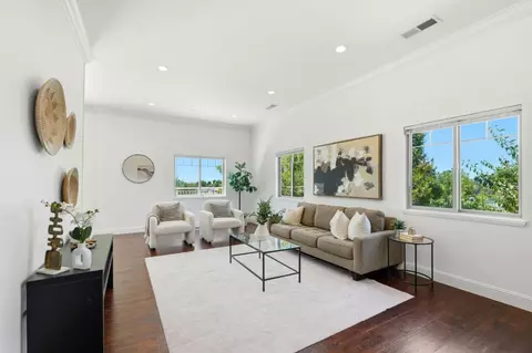 Living - 23051 23051a Henry Ln, Hayward, CA 94541 photo 5 of 11