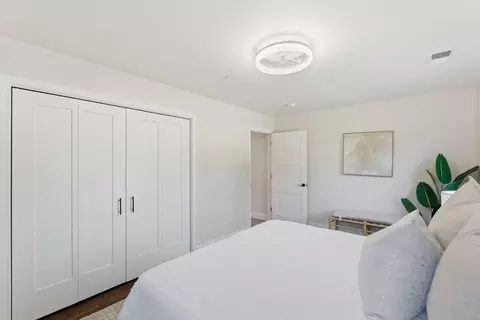 Bedroom - 23051 23051a Henry Ln, Hayward, CA 94541 photo 2 of 20