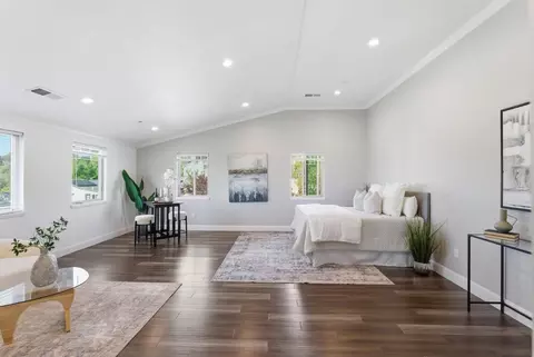 Bedroom - 23051 23051a Henry Ln, Hayward, CA 94541 photo 10 of 20