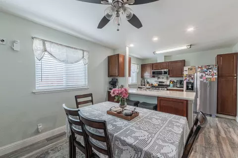 Dining - 400 Granada St, Soledad, CA 93960 photo 1 of 1