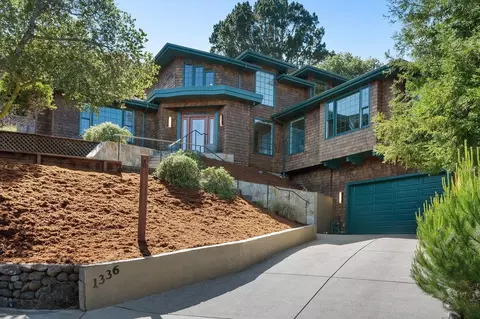 1336 Academy Ct, Belmont, CA 94002