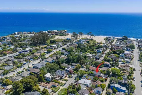 View/Area - 335 13th Ave, Santa Cruz, CA 95062 photo 2 of 10