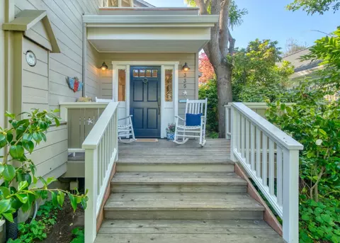 335 13th Ave, Santa Cruz, CA 95062