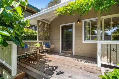 Exterior - 335 13th Ave, Santa Cruz, CA 95062 photo 12 of 27