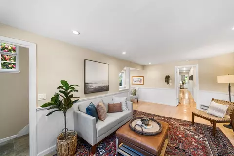 Entry Way - 335 13th Ave, Santa Cruz, CA 95062 photo 6 of 6
