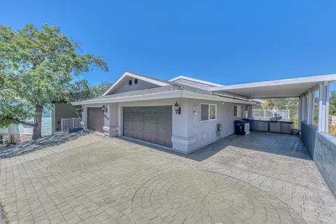 Other - 8213 Bass Pt, Bradley, CA 93426 photo 5 of 10