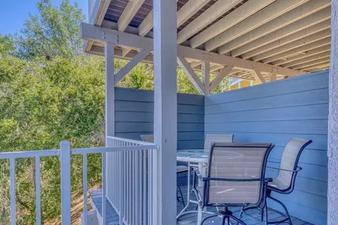 Exterior - 8213 Bass Pt, Bradley, CA 93426 photo 12 of 13